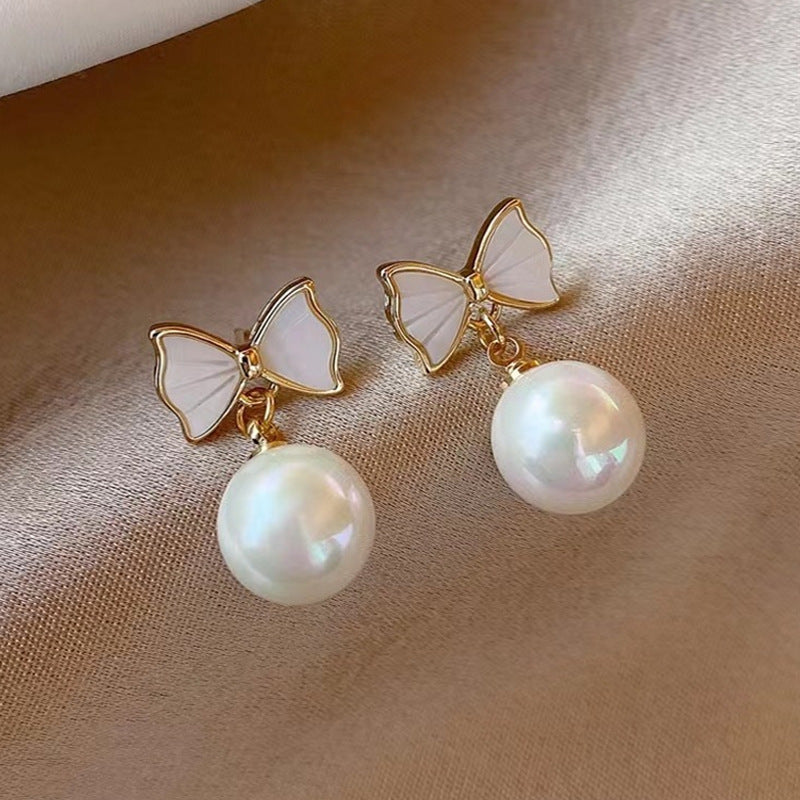 Fashion Special-interest Butterfly Temperament French Retro Easy Matching Earrings