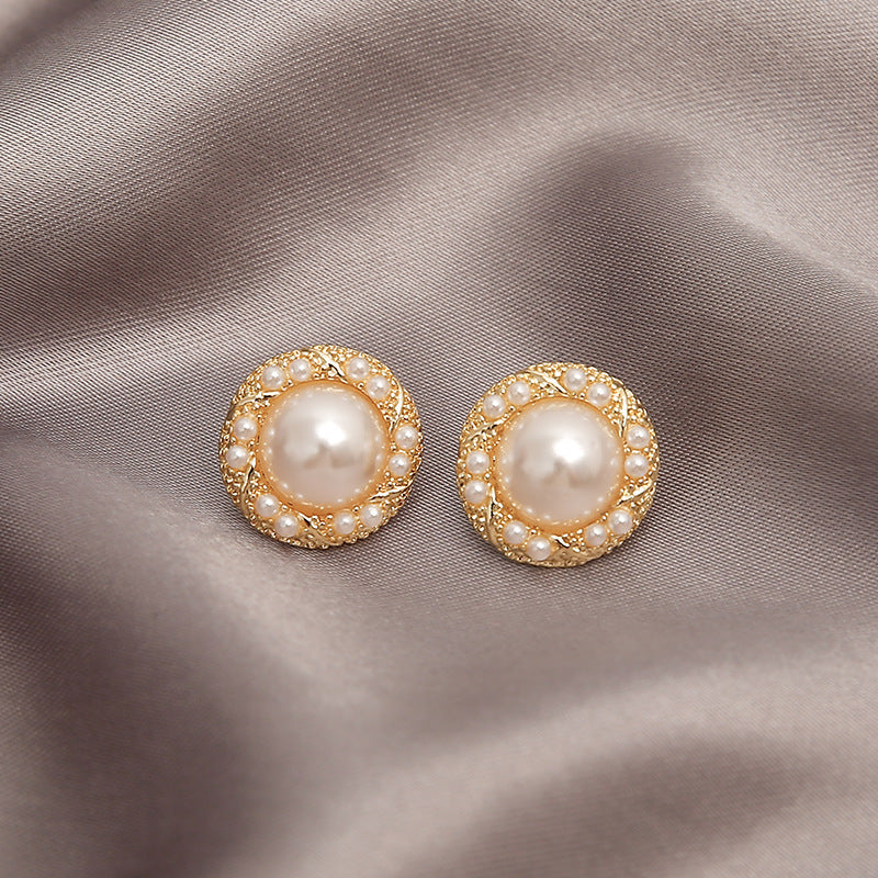Fashion Special-interest Butterfly Temperament French Retro Easy Matching Earrings