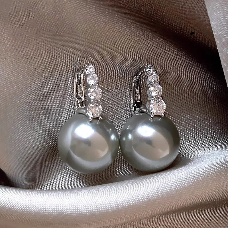Light Luxury Zircon Gray Pearl Niche Design High Class Elegant Ear Clip