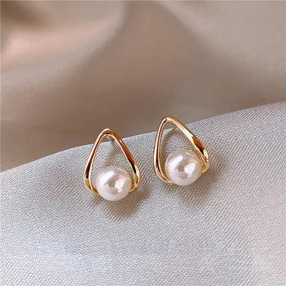 Fashion Special-interest Butterfly Temperament French Retro Easy Matching Earrings