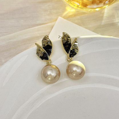 Fashion Special-interest Butterfly Temperament French Retro Easy Matching Earrings