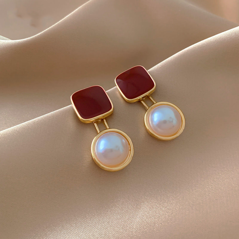 Fashion Special-interest Butterfly Temperament French Retro Easy Matching Earrings