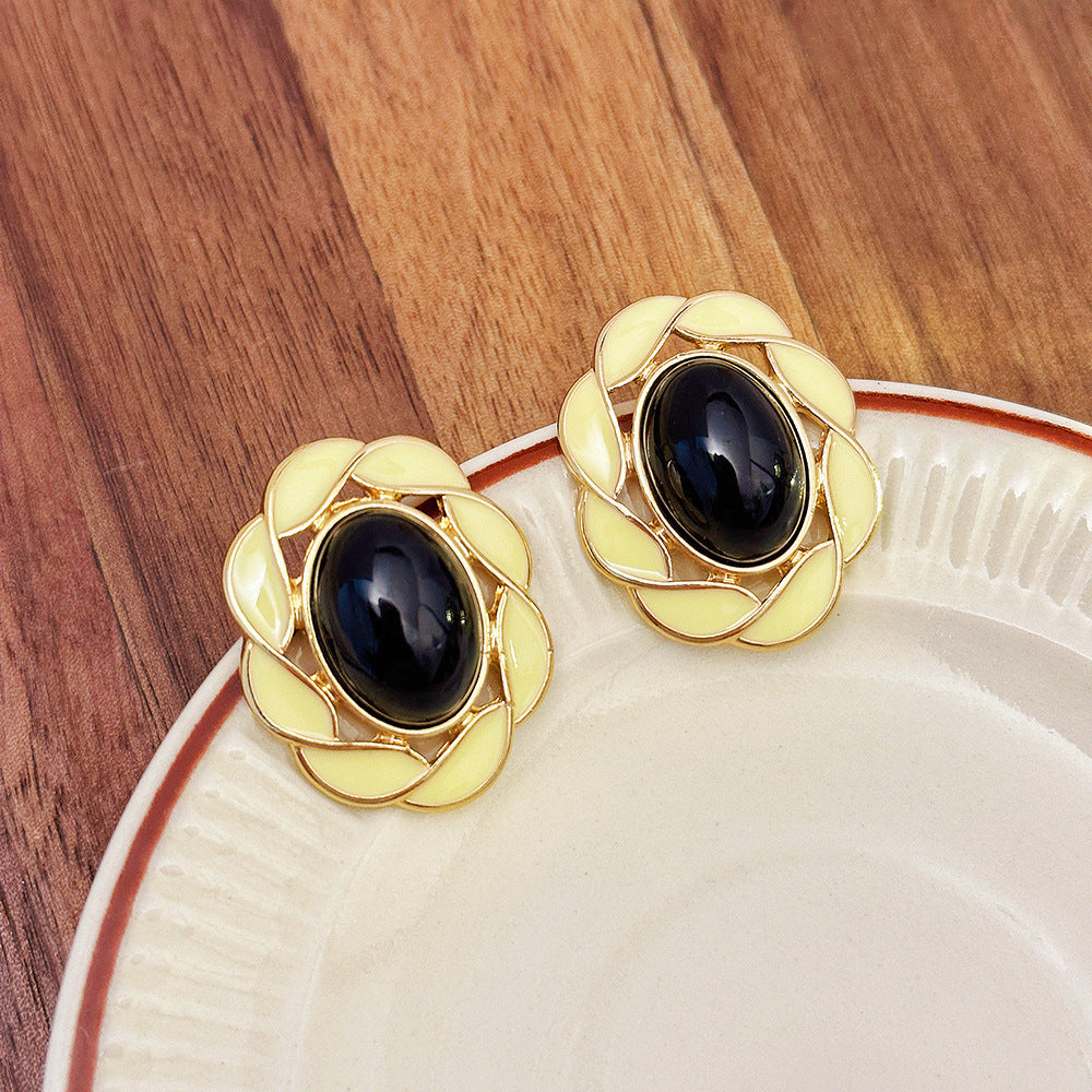 Fashion Special-interest Butterfly Temperament French Retro Easy Matching Earrings