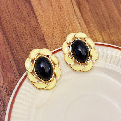 Fashion Special-interest Butterfly Temperament French Retro Easy Matching Earrings