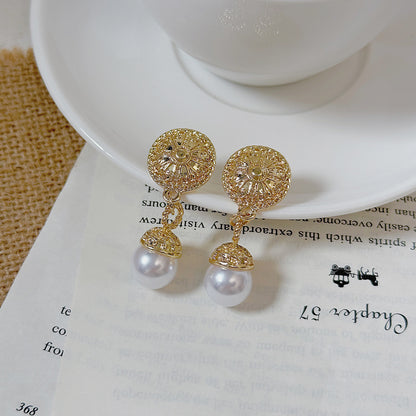Fashion Special-interest Butterfly Temperament French Retro Easy Matching Earrings